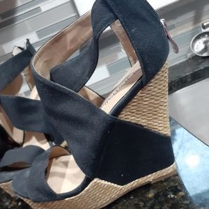 HP Just Fab high heel wedges size 7